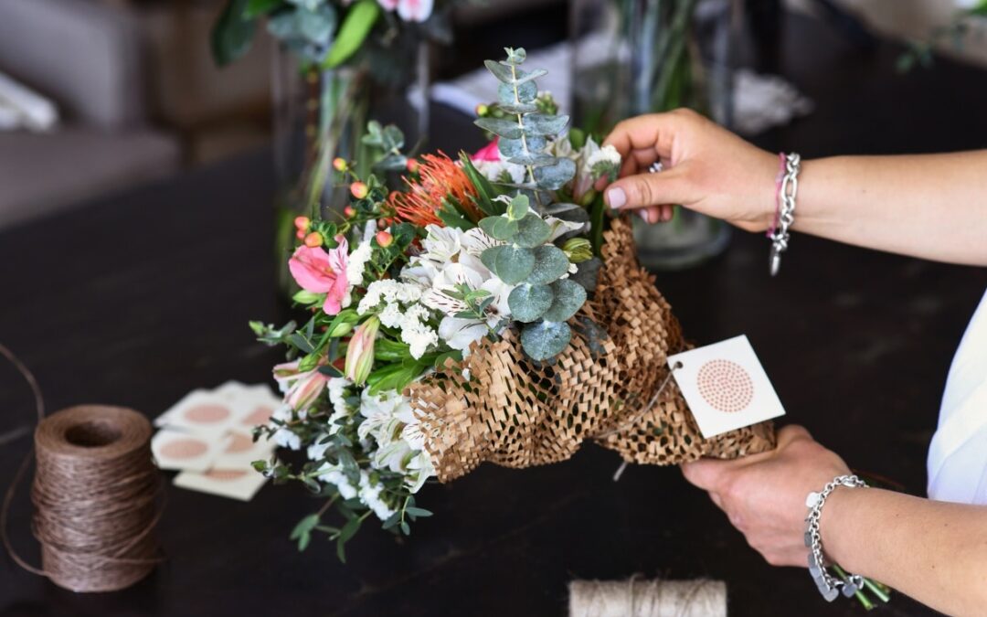 ¿Por qué deberías suscribirte al servicio de flores en casa con Floramental?